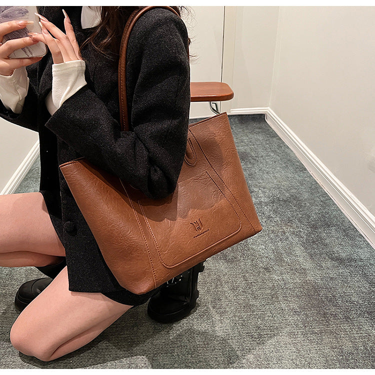 OPALE | Classy Shoulder Bag