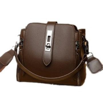 MELIANA | Bolso de mano de piel suave