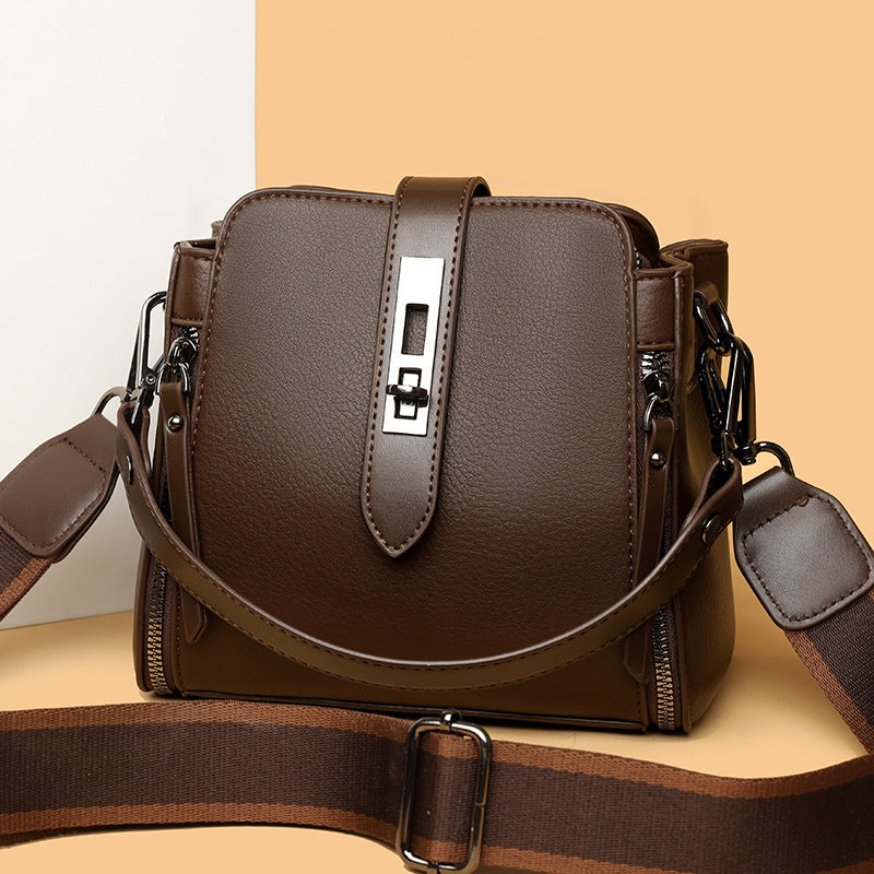 MELIANA | Bolso de mano de piel suave