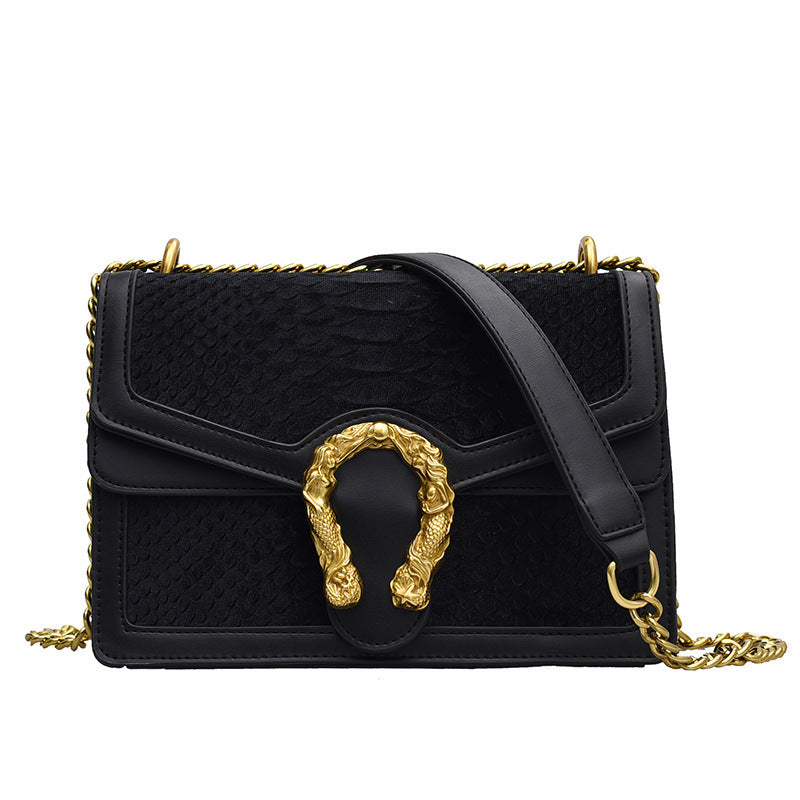 LILIA | Elegant Chain Shoulder Bag