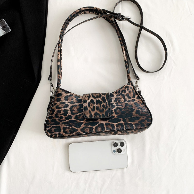 NOREA | Retro Leopard Handbag