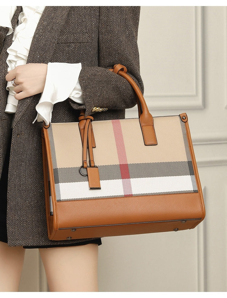 AMOR | Bolso elegante de gran formato