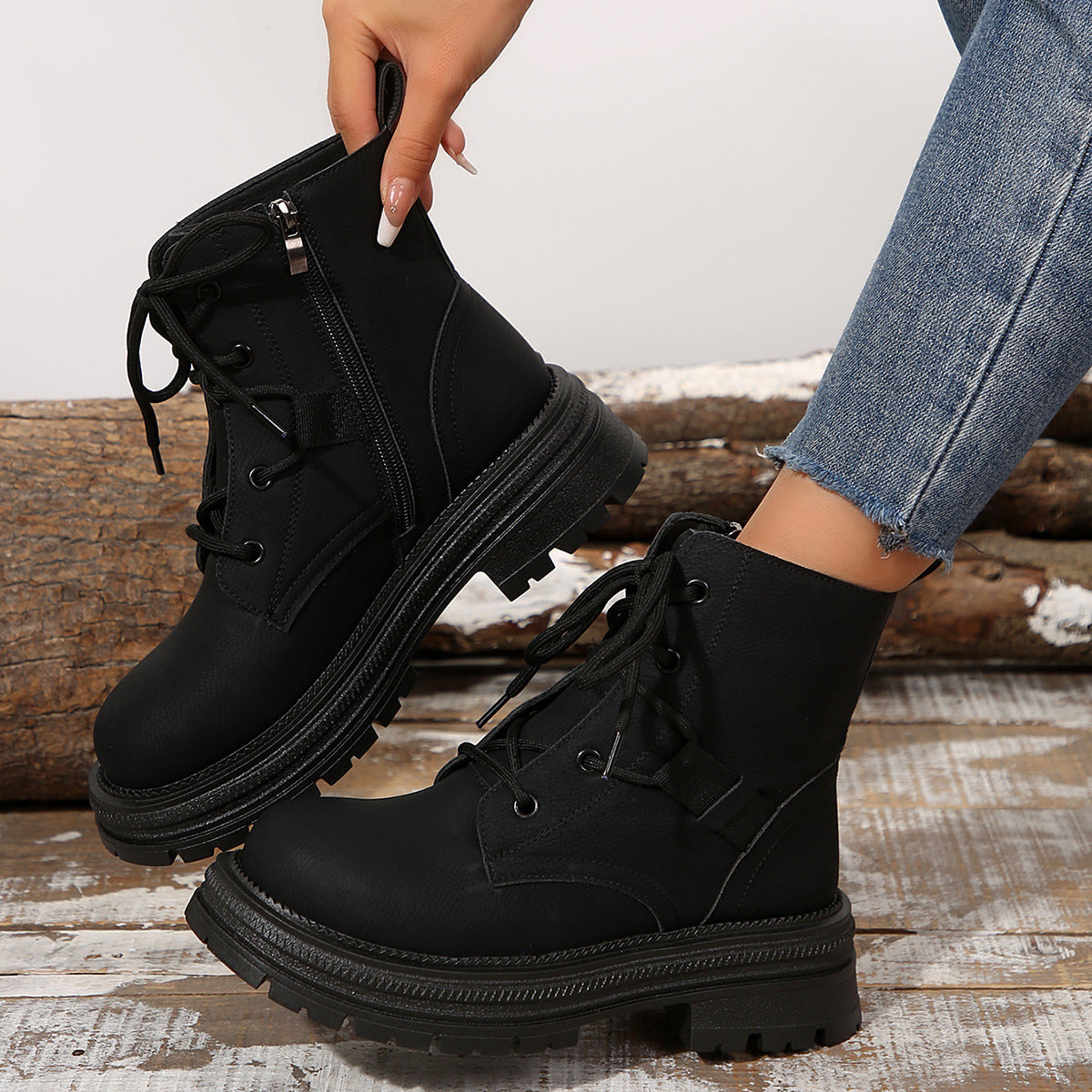 SAPHIRA | Slim Lace-Up Ankle Boots