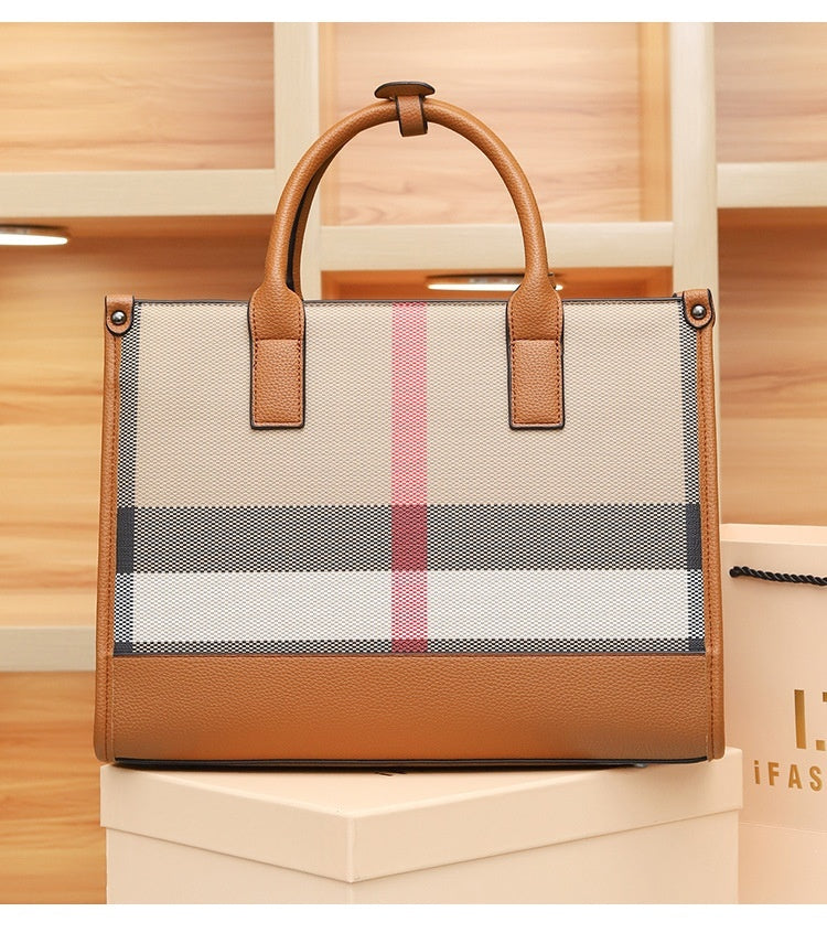 AMOR | Bolso elegante de gran formato