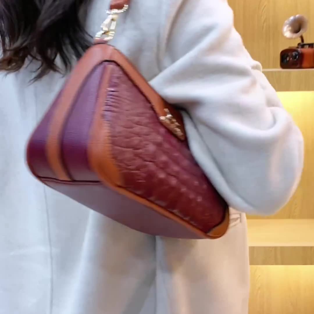 LILIANA | Bolso de piel con estampado de cocodrilo